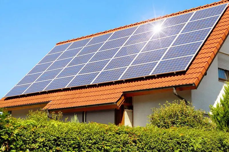 Net Metering vs. Solar Batteries: Choosing the Right Solution for You