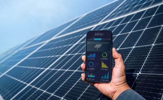 Solar Monitoring Systems: From How They Work to Buying Guide