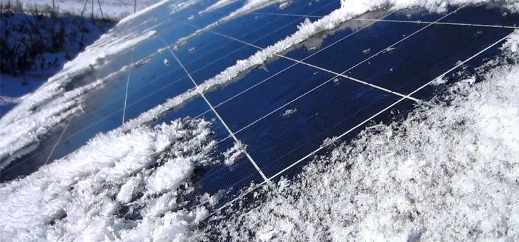 The Impact of Snow on Solar Panels: What You Need to Know